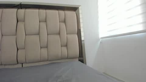 Enzo issis online show from 10.06.25