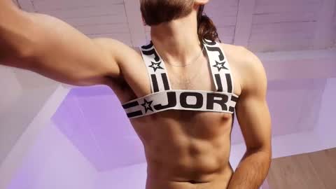 enzo_moretii online show from 11.06.25