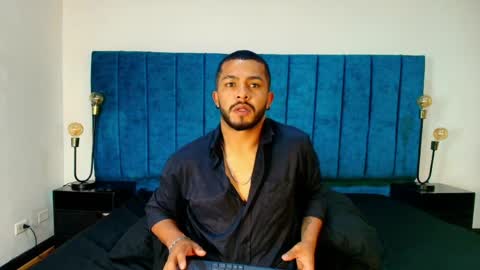 Snapshot of enzo_vitale chatting on 04.05.26 Enzo Vitale online show from 04.05.26