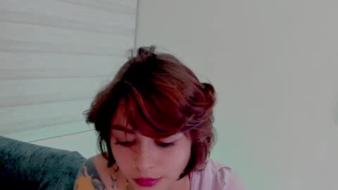 Leyla online show from 02.22.25