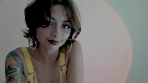Leyla online show from 03.06.25