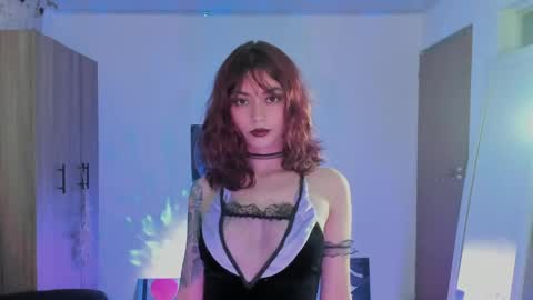 Snapshot of ephemeral_hot chatting on 04.25.26 Leyla online show from 04.25.26