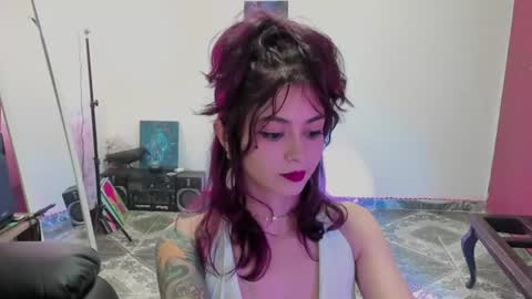Snapshot of ephemeral_hot chatting on 07.11.26 Leyla online show from 07.11.26