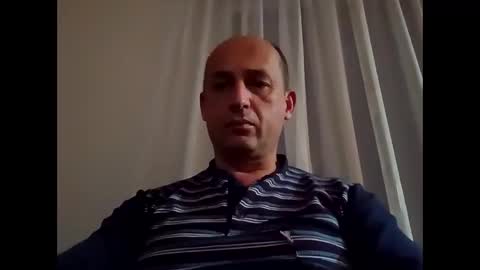 Snapshot of epu17 chatting on 10.16.25 epu17 online show from 10.16.25