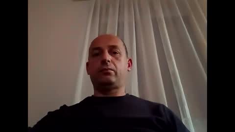 Snapshot of epu17 chatting on 11.03.25 epu17 online show from 11.03.25