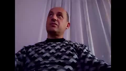 Snapshot of epu17 chatting on 11.07.25 epu17 online show from 11.07.25