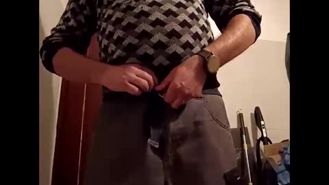 Snapshot of epu17 chatting on 11.12.25 epu17 online show from 11.12.25