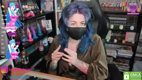 Snapshot of eralendra chatting on 10.05.25 Era online show from 10.05.25