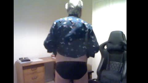 erasmus_d online show from 01.13.25