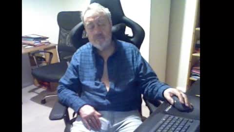 erasmus_d online show from 02.07.26