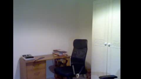 erasmus_d online show from 02.18.26