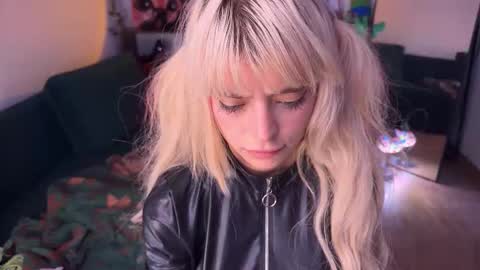 Alissa online show from 10.06.25