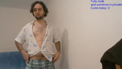 Snapshot of eren_jaeger2000 chatting on 10.05.25 Eren online show from 10.05.25