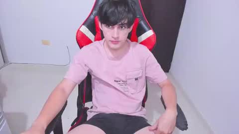 eren_tatakae online show from 01.15.26