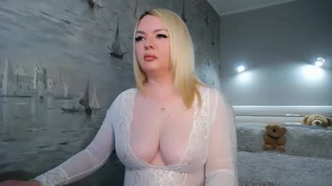 Snapshot of erencia chatting on 10.10.25 erencia online show from 10.10.25