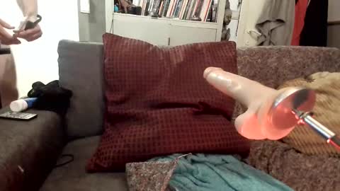 Snapshot of ergheid chatting on 01.09.25 ergheid online show from 01.09.25