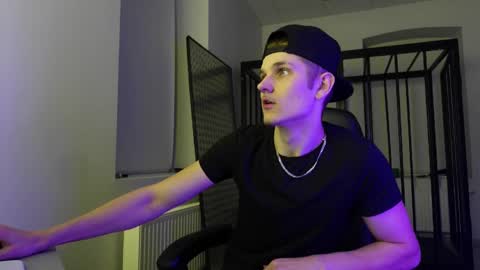    online show from 09.26.25