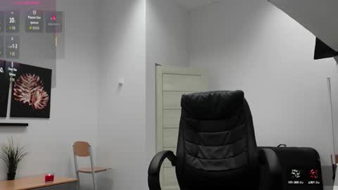    online show from 10.03.25