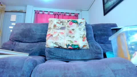 Snapshot of eric_twink18 chatting on 02.24.25 eric_twink18 online show from 02.24.25