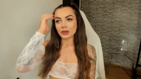 Snapshot of erica_xoo chatting on 06.11.26 Riaaa online show from 06.11.26