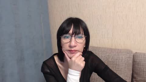 ericablack8 online show from 03.04.25