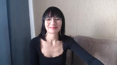ericablack8 online show from 09.09.25
