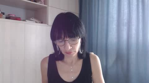 ericablack8 online show from 09.14.25
