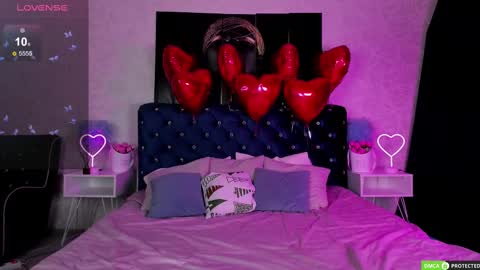 ericaevan online show from 02.16.25