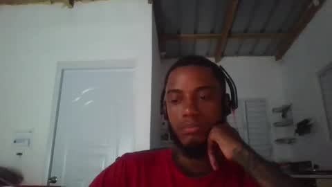 Snapshot of ericbuck chatting on 12.26.24 Eric Buck online show from 12.26.24