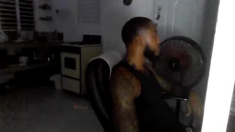 Snapshot of ericbuck chatting on 03.05.25 Eric Buck online show from 03.05.25