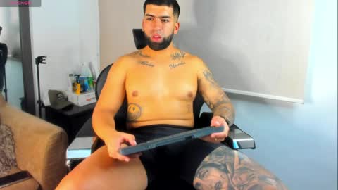 Snapshot of erick_blake_ chatting on 05.15.26 my online show from 05.15.26