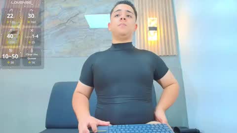 Snapshot of erick_craig chatting on 02.17.26 Erick online show from 02.17.26