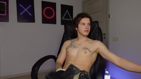 ERICK GRANT online show from 03.02.25