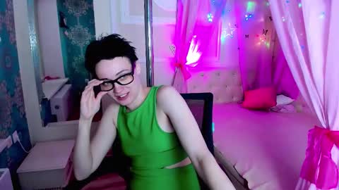 Ericka online show from 11.30.25