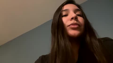 Snapshot of erickavee21 chatting on 12.10.24 ErickaVee online show from 12.10.24