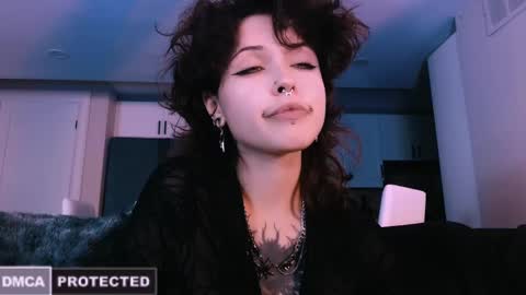 Snapshot of erii_xoxo chatting on 11.04.25 Rainbow on your spoon online show from 11.04.25