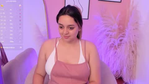 Erika Mendez online show from 10.04.25