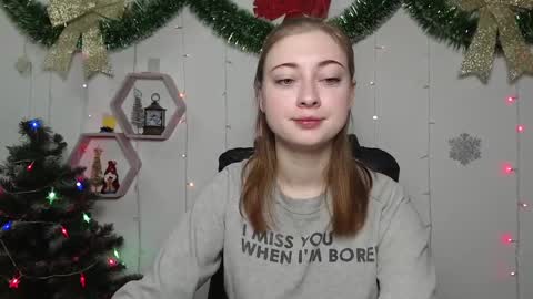 Snapshot of erikafanks chatting on 01.06.25 erikafanks online show from 01.06.25