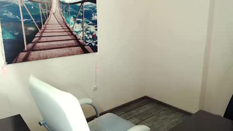 Erika online show from 01.29.25