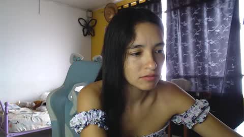 erina_1 online show from 02.21.25