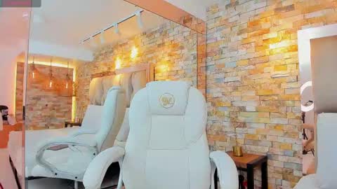  ERIS  online show from 10.03.25