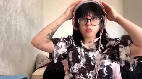 Monika online show from 09.30.25