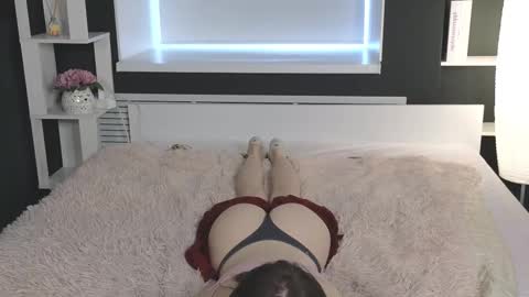 Becky online show from 03.03.25