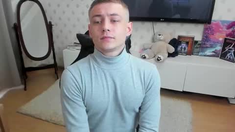 Max online show from 10.12.25