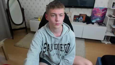 Max online show from 11.10.25