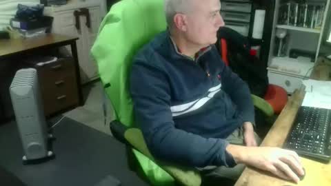 ernello online show from 10.21.25