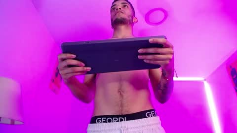 Snapshot of eros_chipre chatting on 02.26.25 Eros online show from 02.26.25