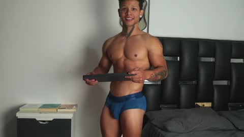 Snapshot of erosscott chatting on 01.21.25 Eros online show from 01.21.25