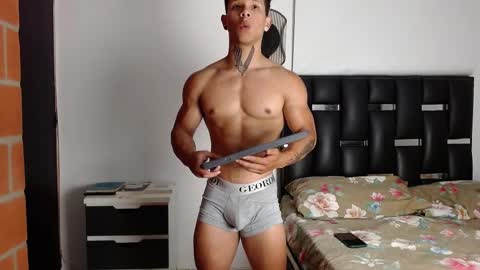 Snapshot of erosscott chatting on 03.03.25 Eros online show from 03.03.25