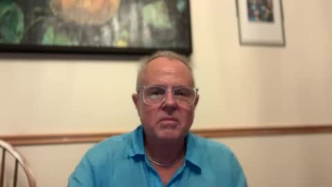 Snapshot of erostalk chatting on 10.09.25 eros online show from 10.09.25